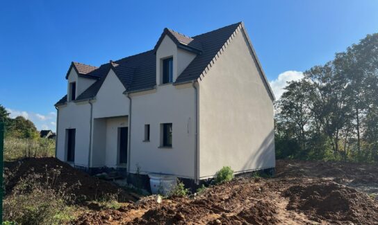 REALISATION SUR LE MESNIL SUR L’ESTREE – 27 – Surface : 213 m²
